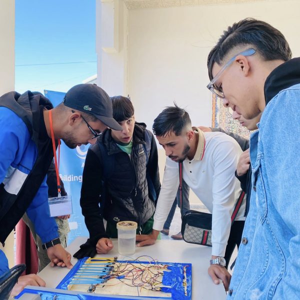 نادي AERO CLUB مغنية يستعرض نشاطات التكنولوجيا G