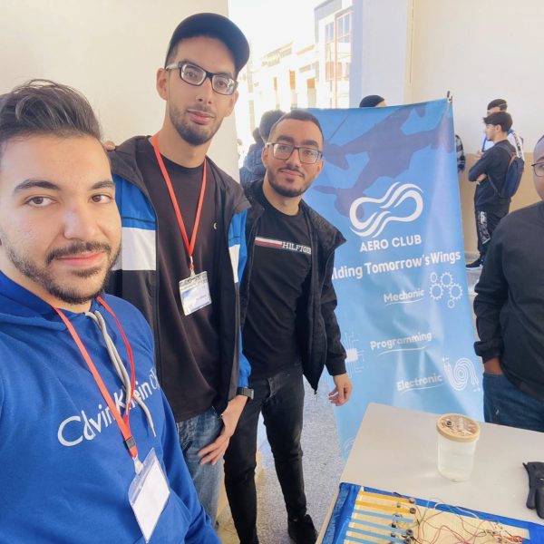 نادي AERO CLUB مغنية يستعرض نشاطات التكنولوجيا I