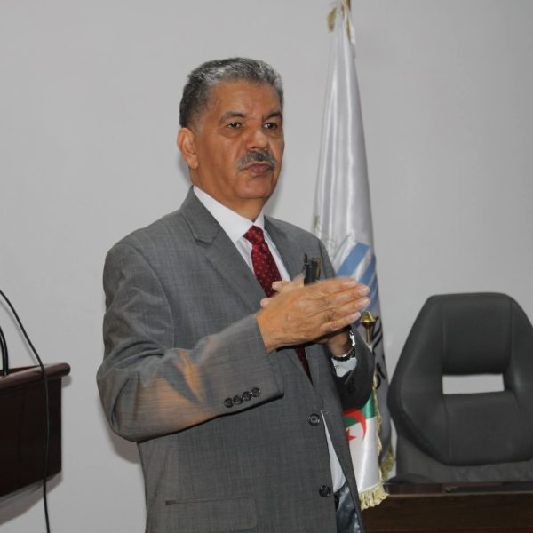 ندوة علمية مميزة بعنوان_البرمجة متعددة الأهداف ومنهجيات دعم اتخاذ القرار1