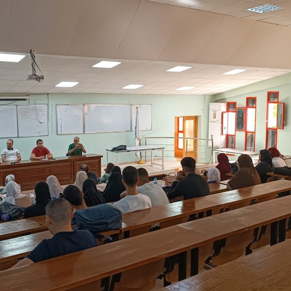 ورشة ترحيبية لطلبة السنة الأولى جذع مشترك علوم وتكنولوجيا3